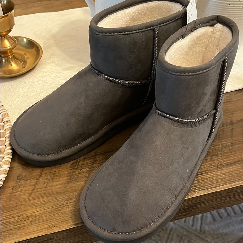 NEW HM Cozy Gray Shearling-Lined Boots